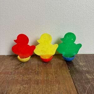 Knickerbocker Hollywood balancing‎ plastic duck water game targets nursery decor